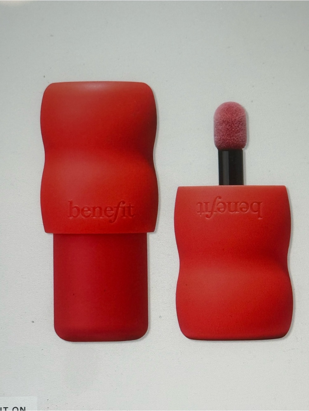 Benefit Play Daze Soft Matte Liquid Blush - color Chili coral orange NWOB